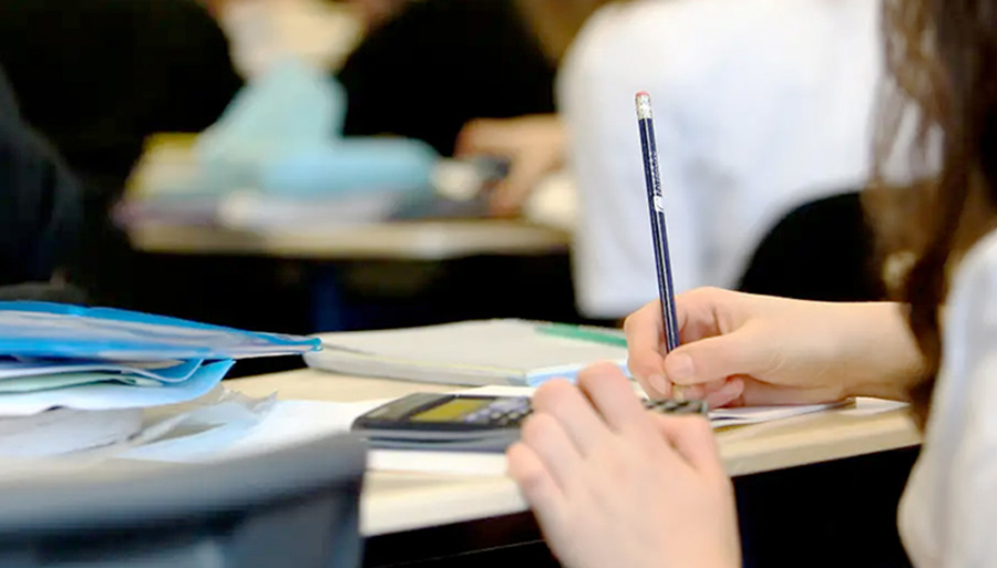 Schools recognised for e-learning provision Schools recognised for e-learning provision